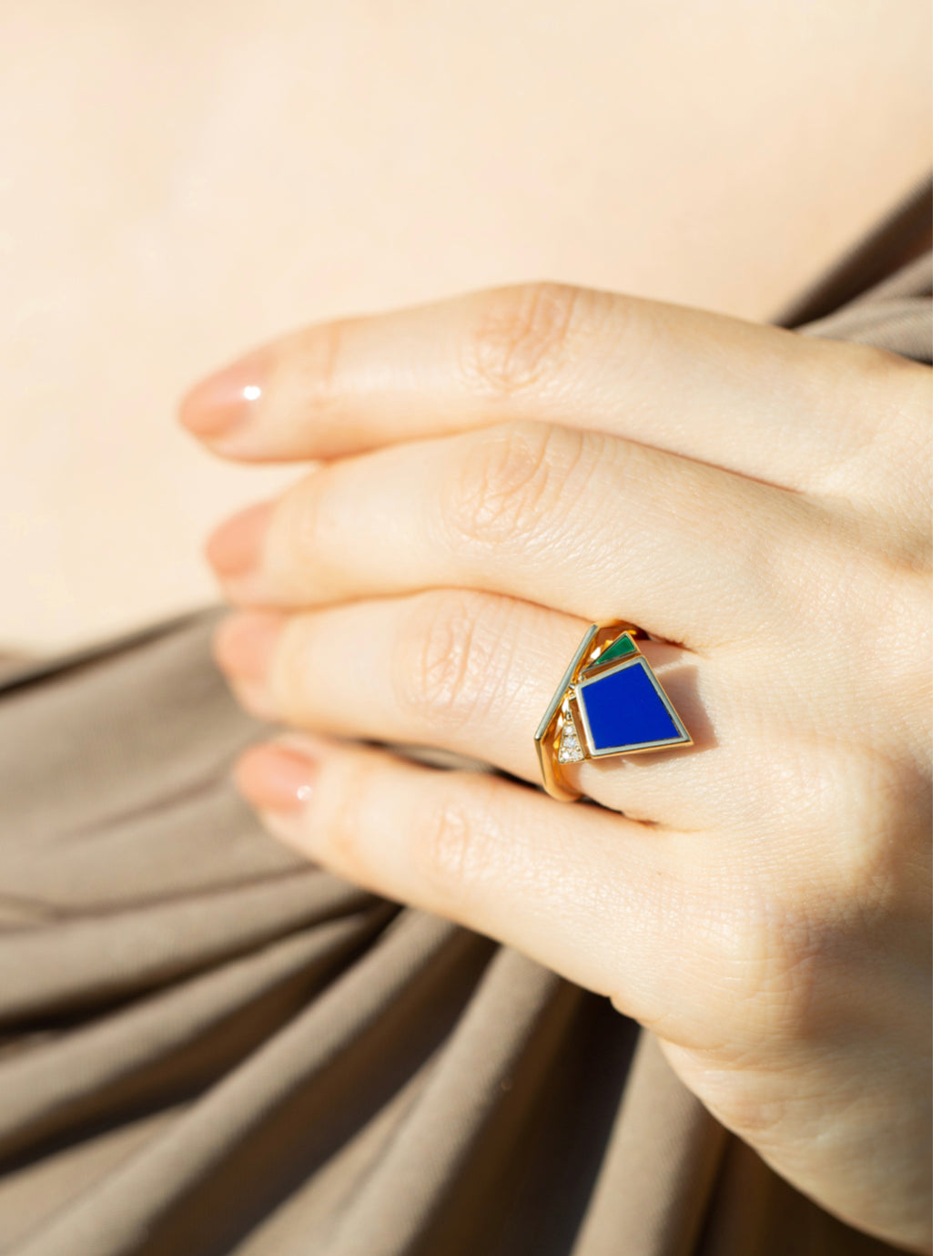 The In-betweener Ring
