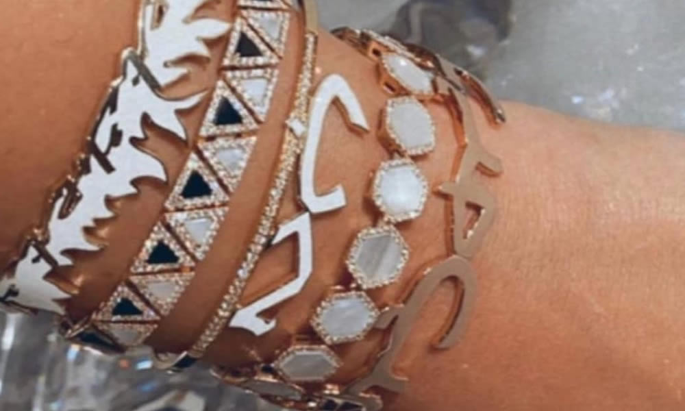 BRACELETS & BANGLES - Tales of Stones